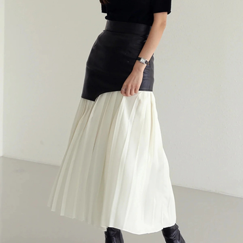 Noir Contrast Pleated Midi Skirt