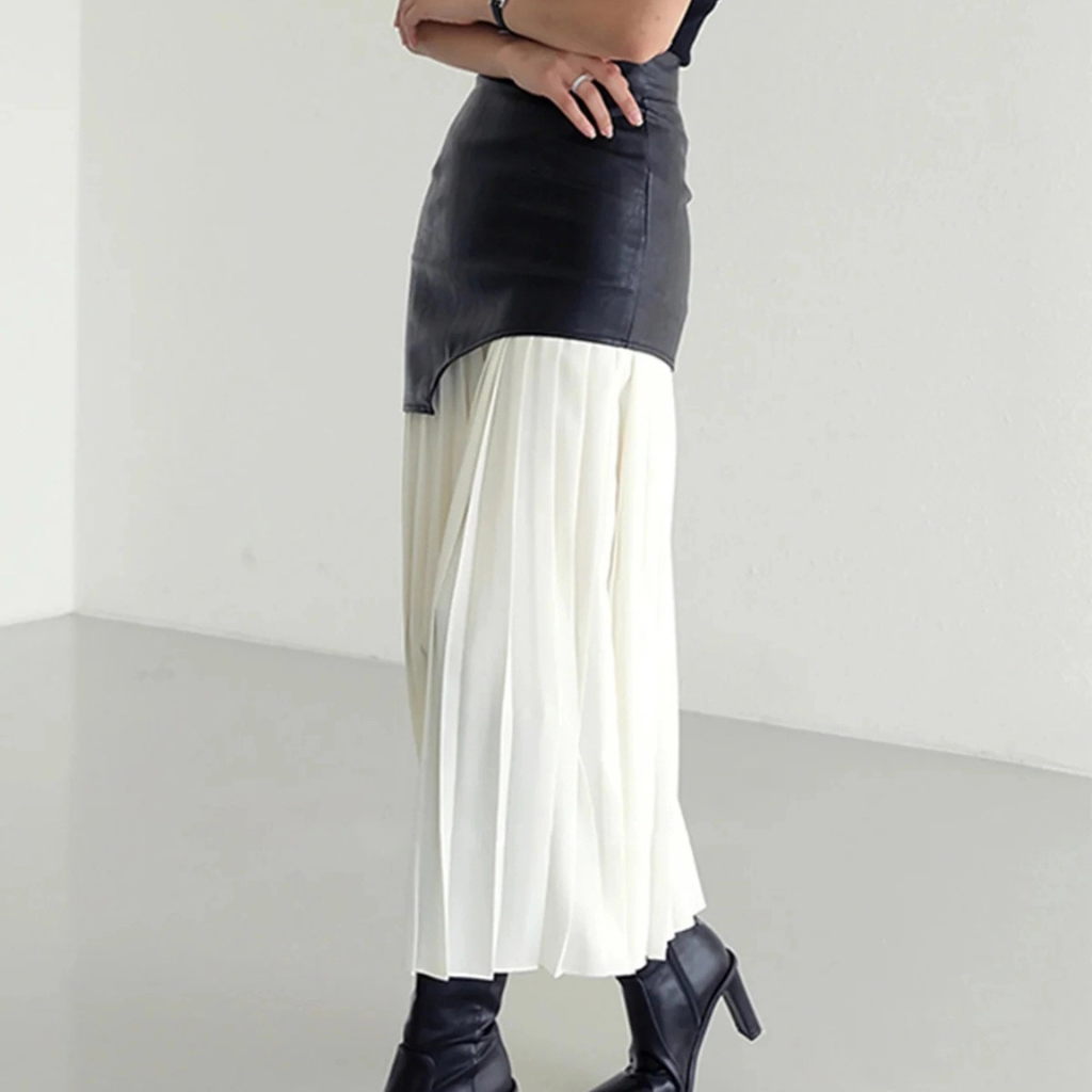 Noir Contrast Pleated Midi Skirt